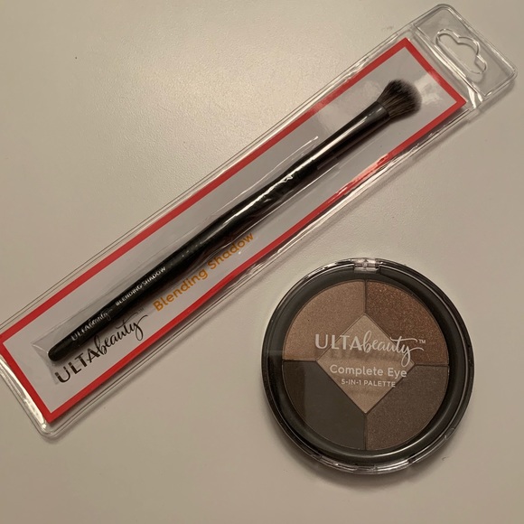 Ulta Beauty Other - Ulta Blending Shadow Brush and 5-in-1 eye palette